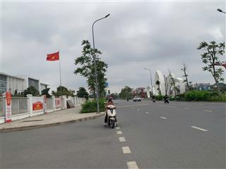 Mặt phố 75m2 xây 5 tầng, cạnh ocp 1, hồ điều hòa và công viên gia lâm, giá 14 tỷ, nhận nhà t6/2026.