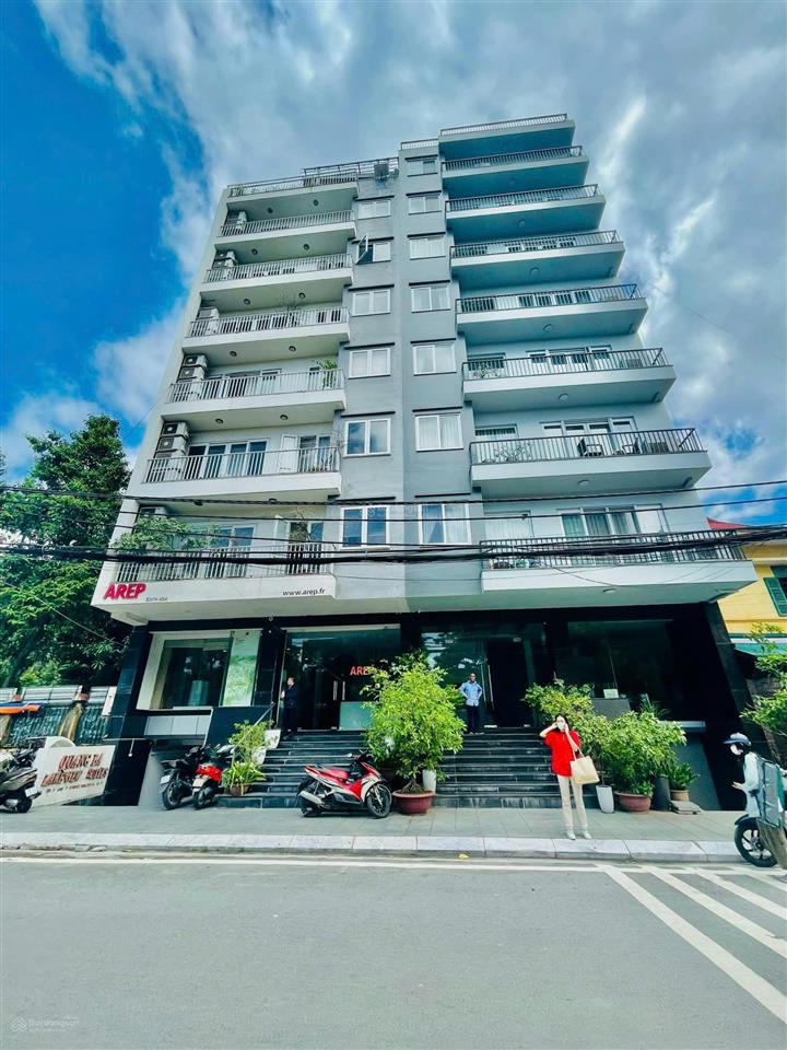 Cho thuê toà mp nguyễn phong sắctrần thái tônggiá 7x/tháng mặt tiền 11m vỉa hè rộng 0332 214 ***