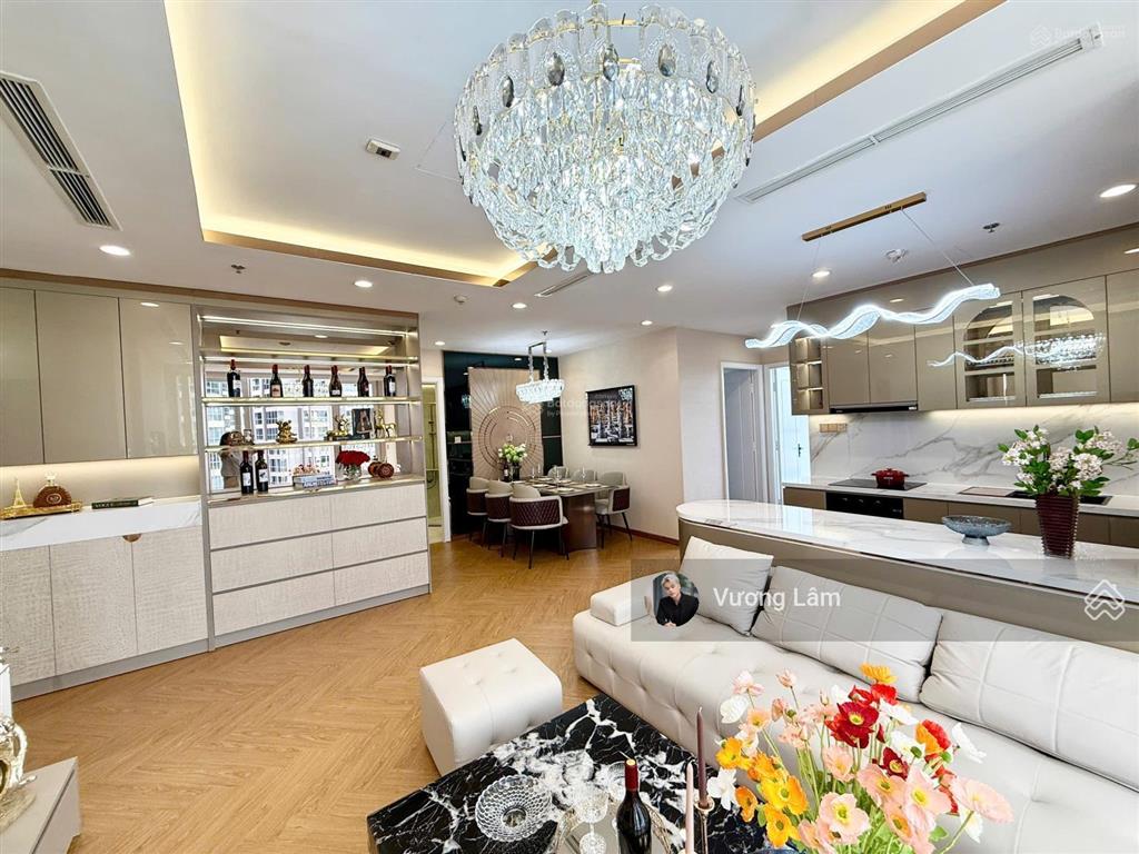 Bán căn hộ the prince 140m2 3pn full nội thất giá 16.68 tỷ sổ hồng, nhà đẹp ở ngay
