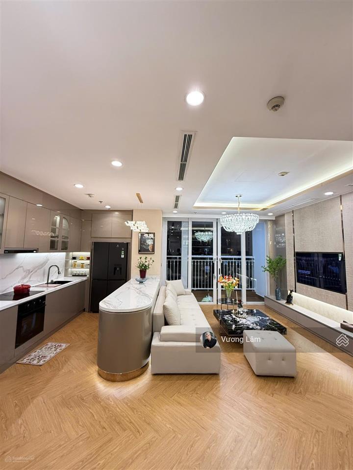 Bán căn hộ the prince 140m2 3pn full nội thất giá 16.68 tỷ sổ hồng, nhà đẹp ở ngay