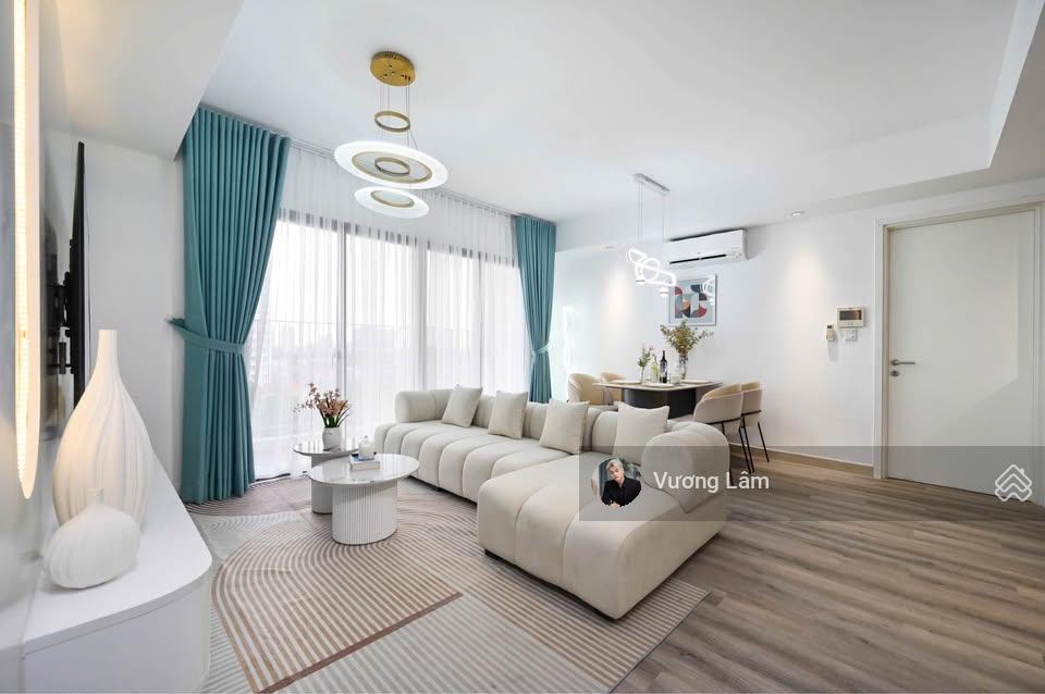 Bán cc đẹp tại oriental plaza 685 âu cơ, 5,45 tỷ, 106m2, nhiều tiện ích, giá cực tốt, còn deal nha