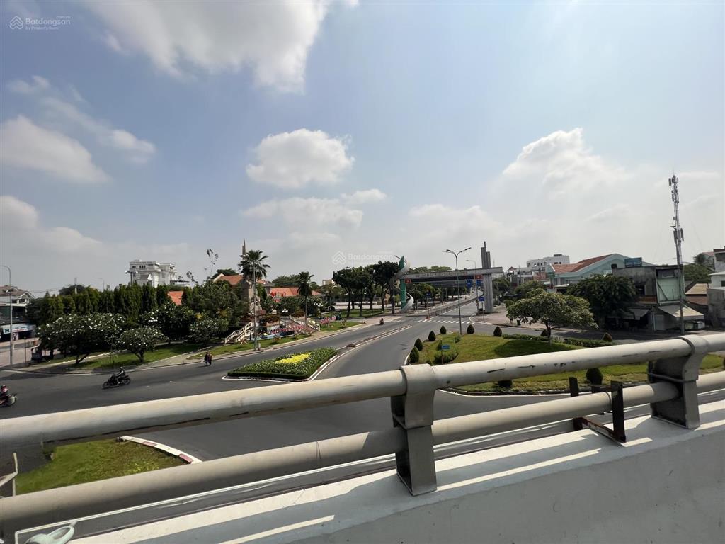 Bán nhà riêng 51 đường 565, trung lập hạ, 1,48 tỷ, 155m2, uy tín, hot!