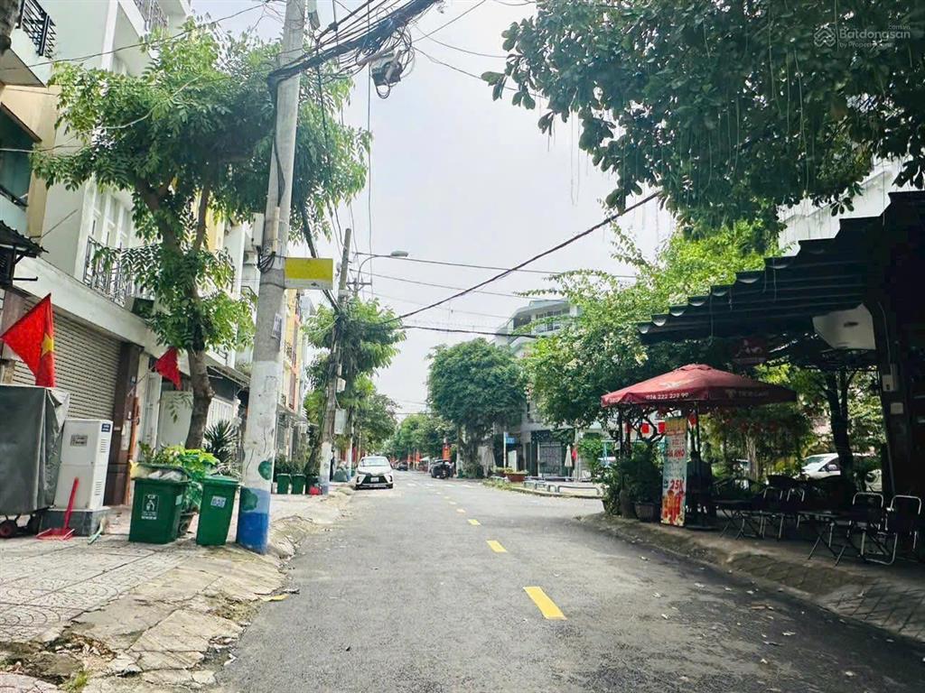 Nhà 3tầng ,mtkd ngay hoàng diệu 2, 76m2, ngang bề thế 5,7m,xe hợi đậu trước nhà ngày đêm, nhỉnh 9tỷ