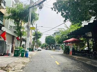 Nhà 3tầng ,mtkd ngay hoàng diệu 2, 76m2, ngang bề thế 5,7m,xe hợi đậu trước nhà ngày đêm, nhỉnh 9tỷ