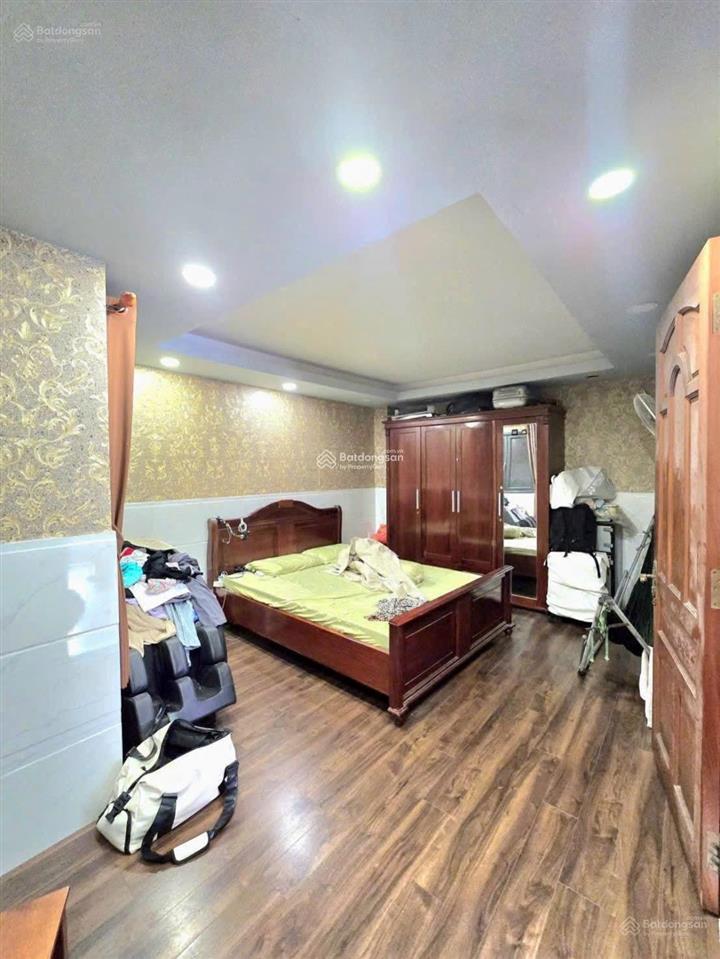 Nhà 3tầng ,mtkd ngay hoàng diệu 2, 76m2, ngang bề thế 5,7m,xe hợi đậu trước nhà ngày đêm, nhỉnh 9tỷ