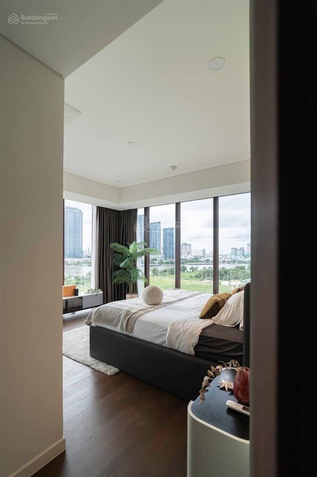 Cho thuê căn hộ 4 phòng ngủ galleria metropole quận 2