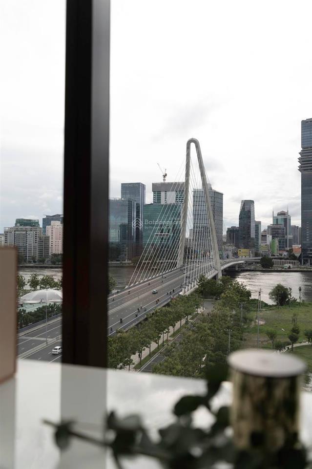 Cho thuê căn hộ 4 phòng ngủ galleria metropole quận 2