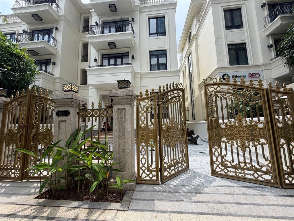 Cho thuê văn phòng tại vinhomes golden river ba son, 180 triệu, 400m2, đẹp, tiện ích