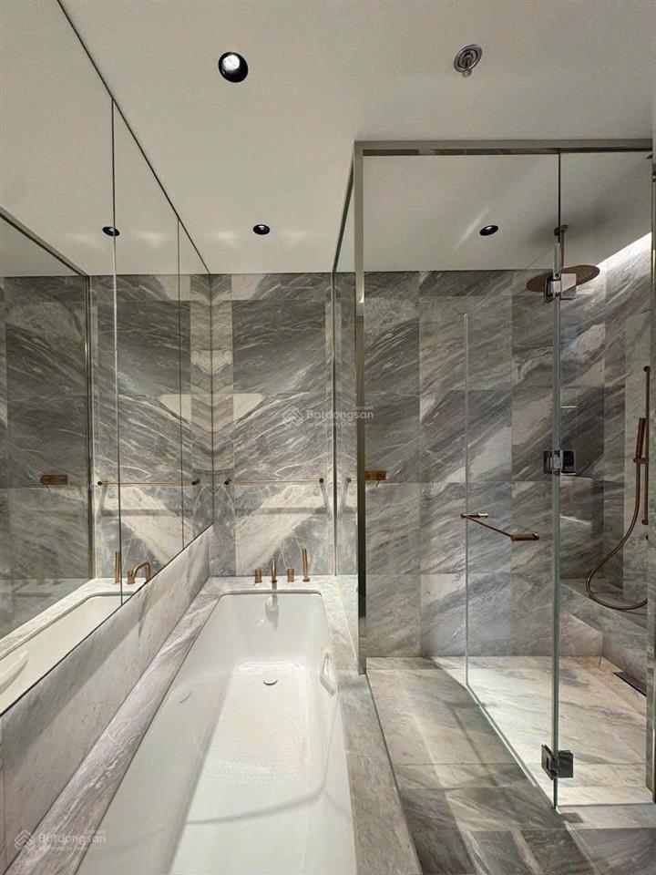 Bán gấp căn hộ 2pn, 2wc tại grand marina saigon, 36 tỷ, 87m2