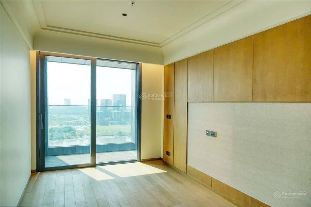 Bán gấp căn hộ 2pn, 2wc tại grand marina saigon, 36 tỷ, 87m2