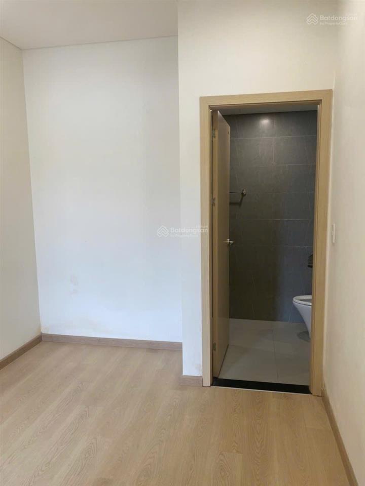 Bán căn 2pn 2wc dragon castle giá chỉ 1,8 tỷ
