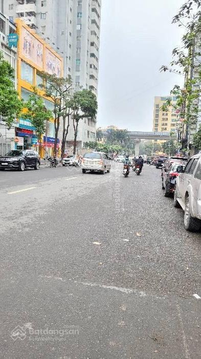 Mặt phố  lô góc  vị trí kinh doanh đẹp nhất hà đông
