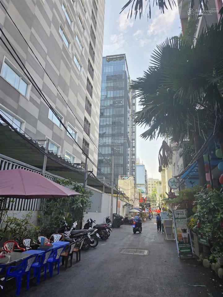 Giảm 10 tỷ cho khách thiện chí  bán nhà cao thắng, quận 3  dt 13 x 18m (230m2)