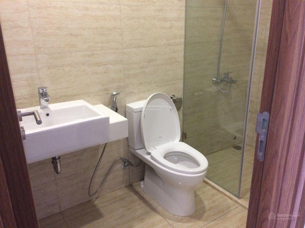 Bán căn hộ hei tower, 8,1 tỷ, 100m2, 3pn, 2vs, đầy đủ nội thất tại phố ngụy như kon tum,