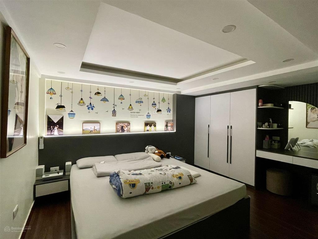 Chính chủ cần bán căn chung cư mini 120m2 phố giáp nhất thanh xuân 4,5 tỷ