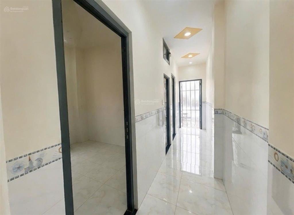 Chủ kẹt ngân hàng giảm 700tr bán gấp trong tháng nhà hiệp bình phước, sổ hoàn công, 63.7m2,đường 6m