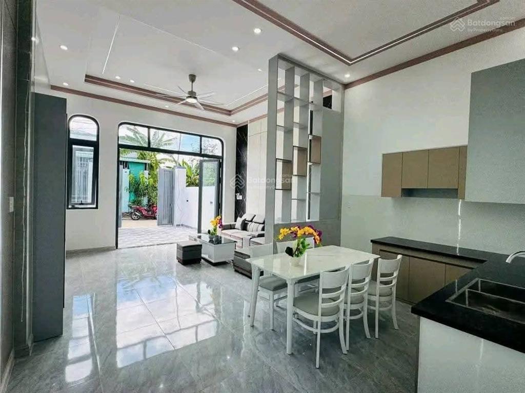 Bán gấp biệt thự mini trệt đường số 5, linh xuân 108m2, sân đậu ô tô, sổ hồng riêng chỉ 4,5 tỷ