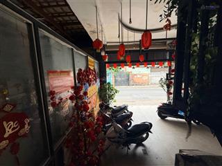 Chủ kẹt ngân hàng bán hòavốn nhà mặt phố tại chương dương, 15 tỷ, 136 m2, 12pn, 12wc