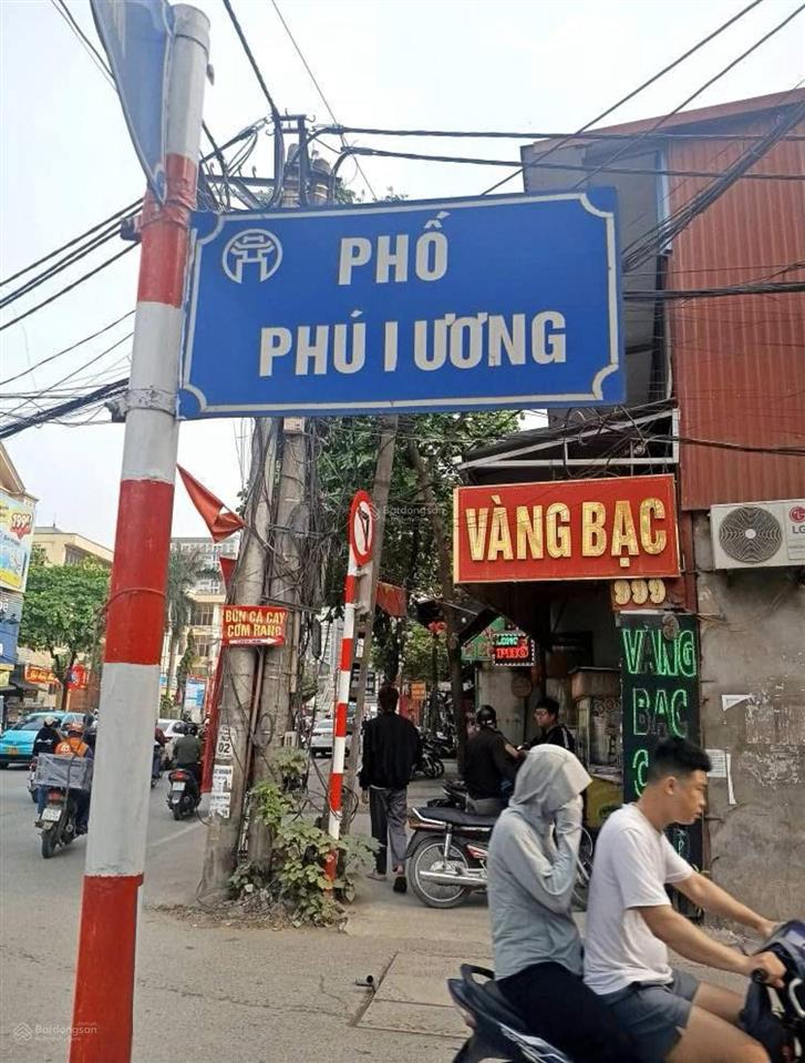 Mặt phố phú lương hà đông. kd sầm uất ngày đêm. dt 128m x 5 tầng ô chờ thang máy giá 28 tỷ