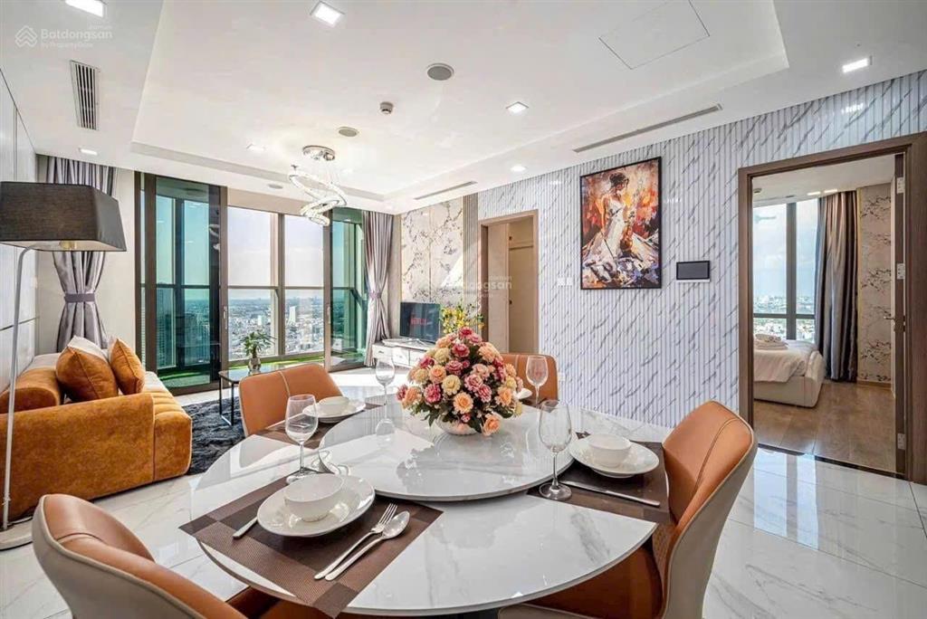Bán căn hộ cc đẹp tại oriental plaza 685 âu cơ, 4,1 tỷ, 78m2, 2pn, 2wc, nhiều tiện ích