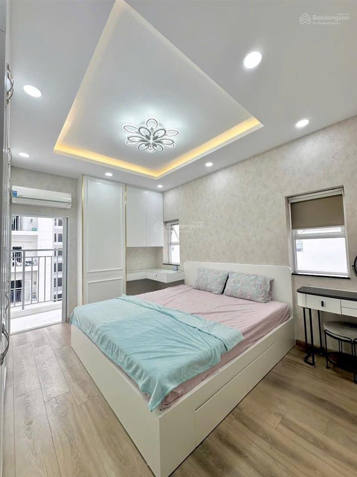 Bán căn hộ cc đẹp tại oriental plaza 685 âu cơ, 4,1 tỷ, 78m2, 2pn, 2wc, nhiều tiện ích