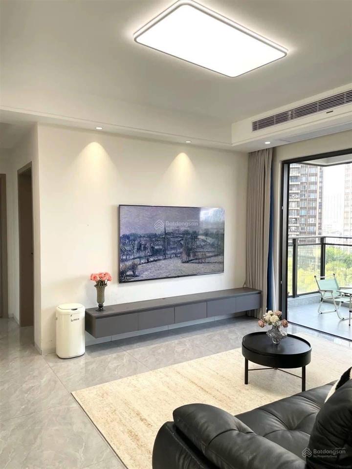 Cho thuê cc đẹp xuất sắc tại the everrich i, 19 triệu vnd, 110m2