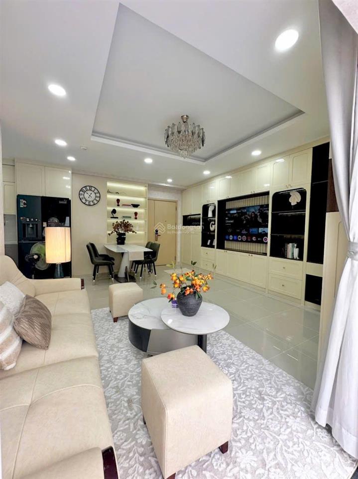 Cho thuê cc the prince residence, 16 triệu vnd, 69m2, 2pn, view đẹp, giá tốt tại phú nhuận, hcm