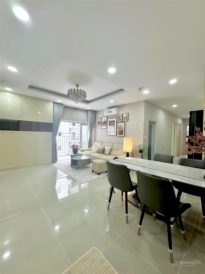 Bán cc tại the flemington, giá tốt 7,9 tỷ, 86m2, view đẹp, 2pn, 2wc, q11, hcm