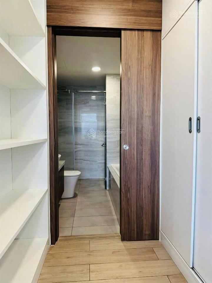 Cho thuê cc republic plaza, 13 triệu vnd, 50m2, 1pn, 1wc