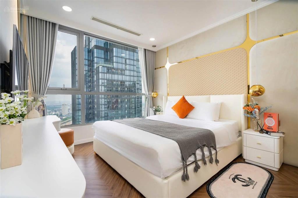 Cho thuê gấp ch 2pn, 2wc, 78m2 tại kingdom 101, q10, 18 triệu vnd