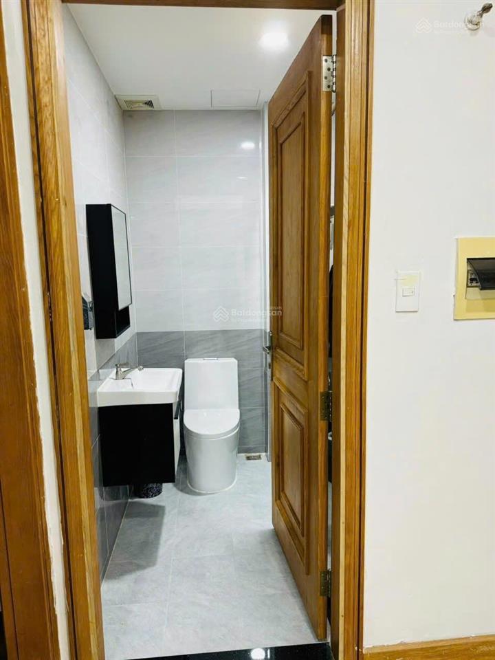 Cho thuê căn hộ 1pn, 1wc tại screc tower, 12 triệu vnd, 53m2, quận 3, hồ chí minh