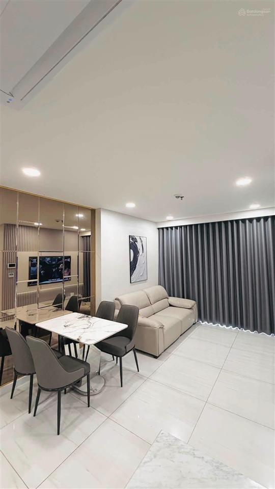 Cho thuê cc 2pn, 2wc giá cực chất chỉ với 12 triệu, 80m2 tại chung cư phúc thịnh, q5, hcm