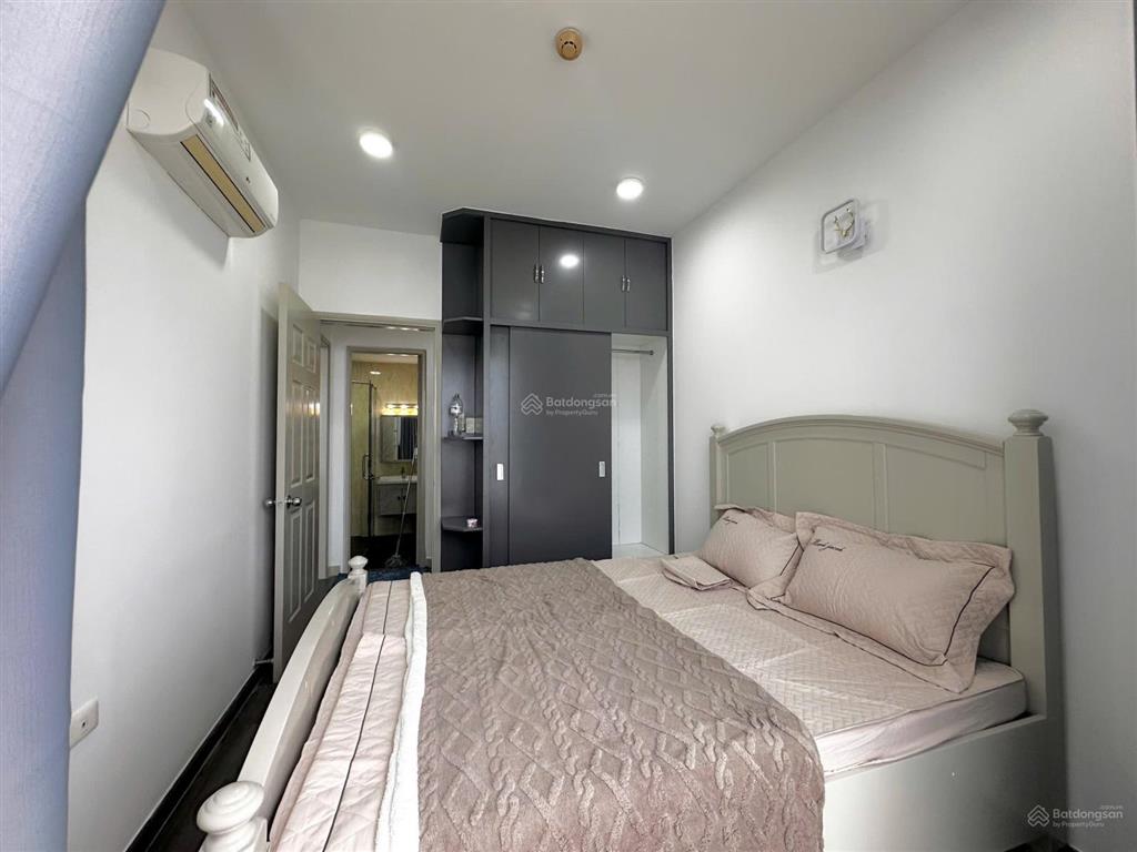 Cho thuê căn hộ chung cư 2pn, 2wc, 110m2 tại the everrich i, q11, tp.hcm, 17 triệu vnd