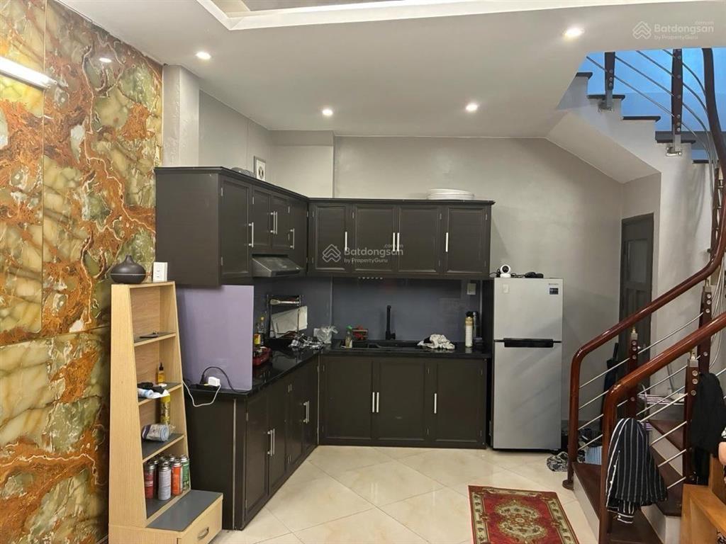 Bán nhà riêng tại đội cấn, ba đình, dt 37m, 5 tầng, ngõ 3 gác, nhà mới, gần ô tô giá 9.7 tỷ