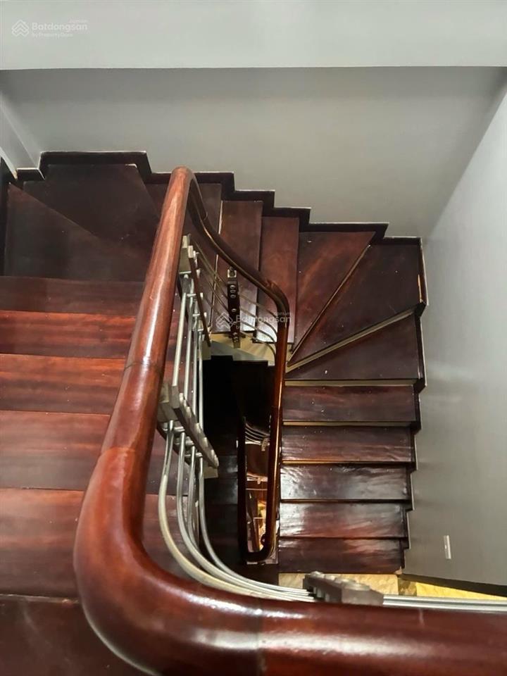 Bán nhà riêng tại đội cấn, ba đình  gần phố, nhà mới, ngõ sh quay đầu, 37m giá 9.7 tỷ