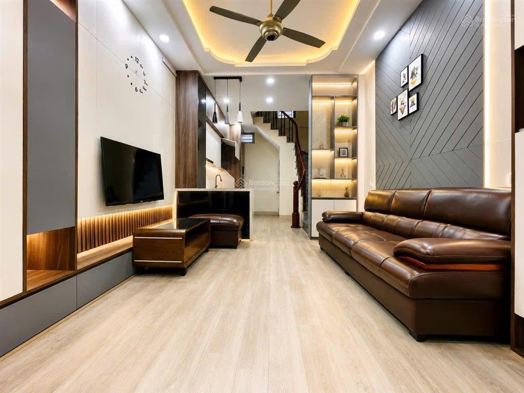 Bán nhà yên hòa, yên nghĩa, hà đông  dt 35m2 4 tầng, ô tô đỗ cửa, nhà mới full nội thất giá 4.3 tỷ