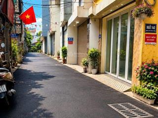 Bán nhà yên hòa, yên nghĩa, hà đông  dt 35m2 4 tầng, ô tô đỗ cửa, nhà mới full nội thất giá 4.3 tỷ