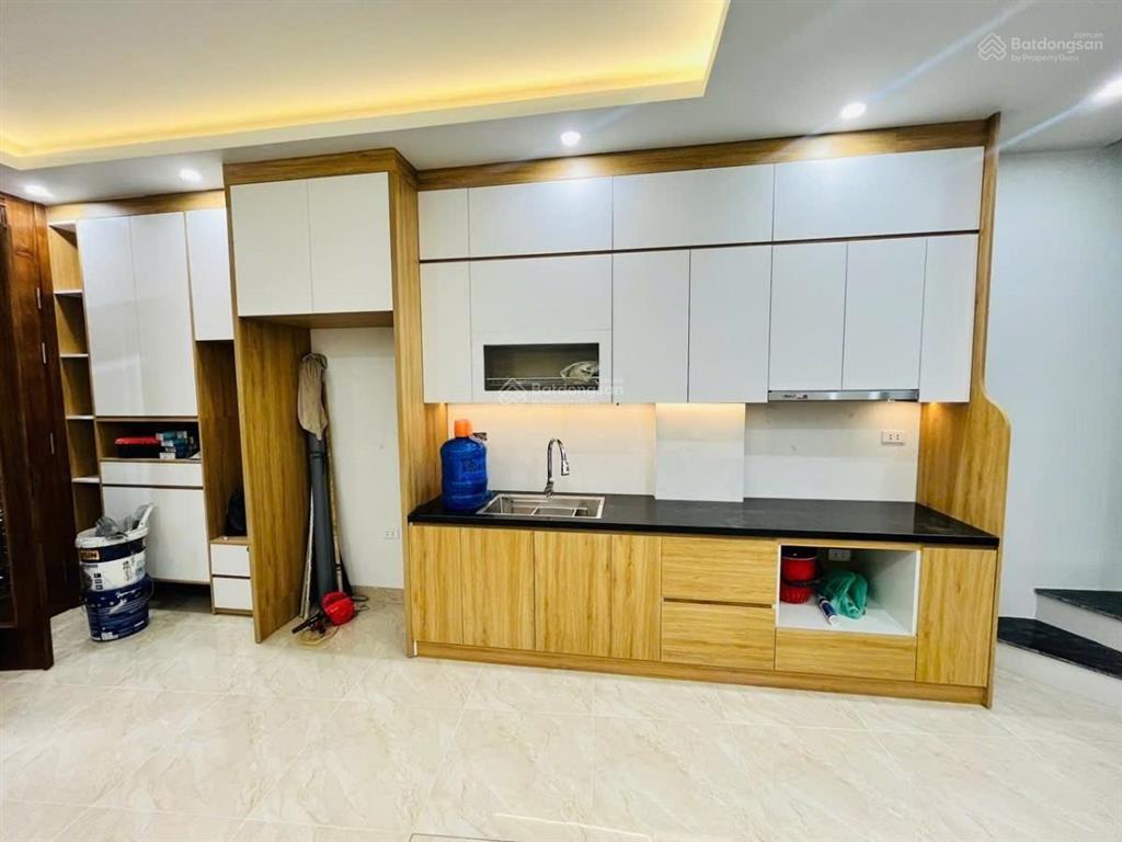 Bán nhà riêng tại khâm thiên, cách mp 30m, nhà mới 6 tầng thang máy, dt 32m giá 11,8 tỷ