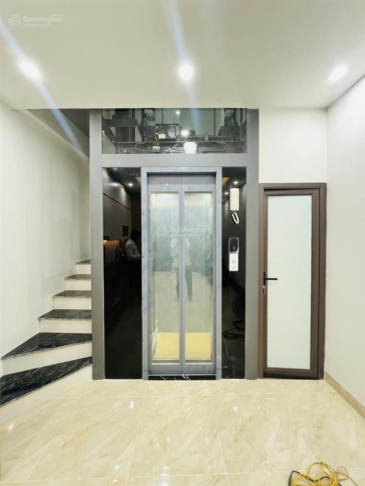 Bán nhà riêng tại khâm thiên, cách mp 30m, nhà mới 6 tầng thang máy, dt 32m giá 11,8 tỷ
