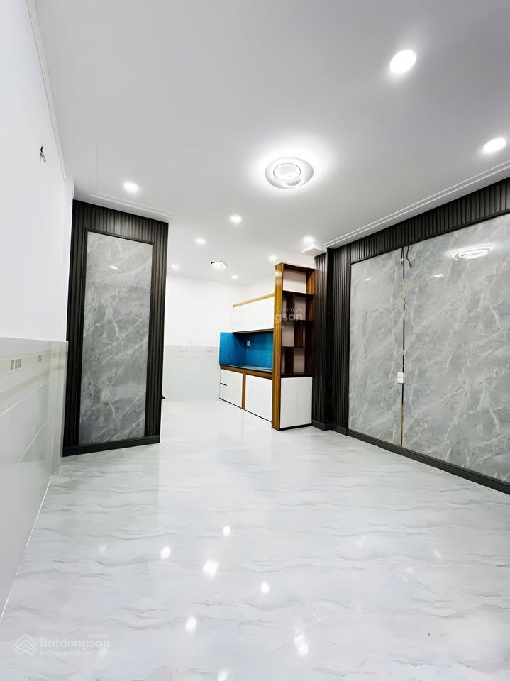 Nhà hxh đường trần thị hè, 4x6m, 2pn, nhà đẹp giá 780tr công chứng liền