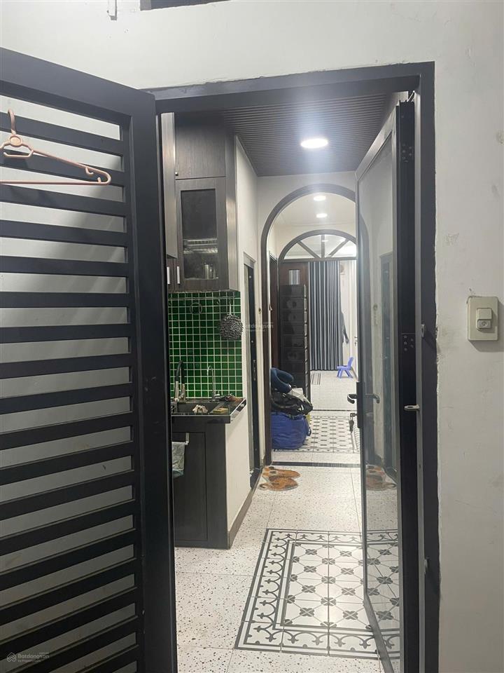 Chính chủ cần bán chung cư hẻm 80 ba vân, lầu thấp, 46m2, 2pn, nội thất cao cấp
