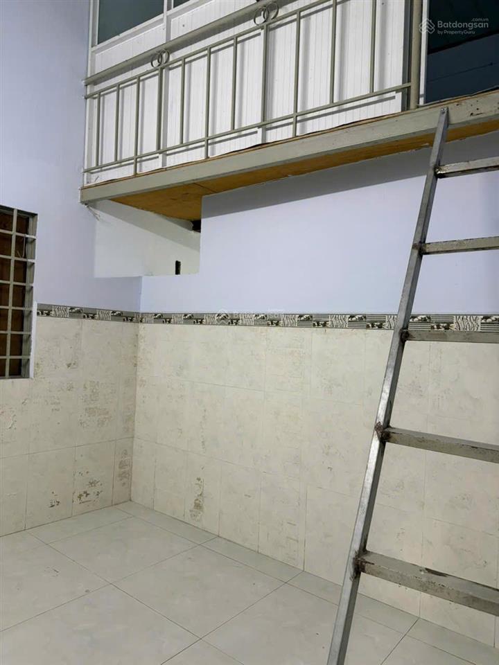 Kinh doanh thua lỗ bán gấp nhà bình dương, 1 tỷ 5, căn 3pn, diện tích 30m2, shr, chính chủ