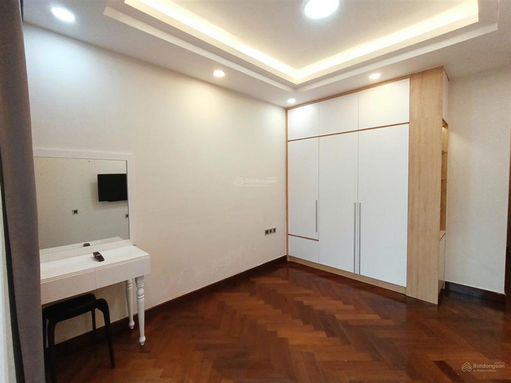 Midtown phú mỹ hưng | 115m2 | 3pn2wc | nội thất dính tường | cho thuê ngay