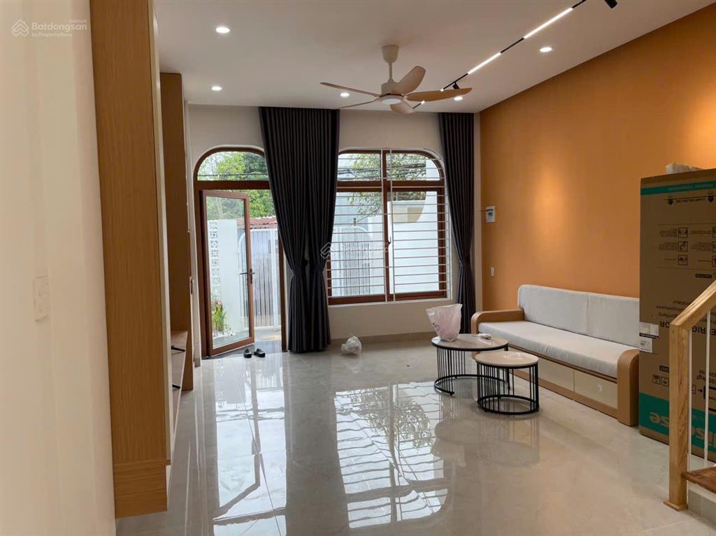 Bán nhà riêng 922/28 trường chinh, 4,7 tỷ, 100m2, view đẹp, uy tín