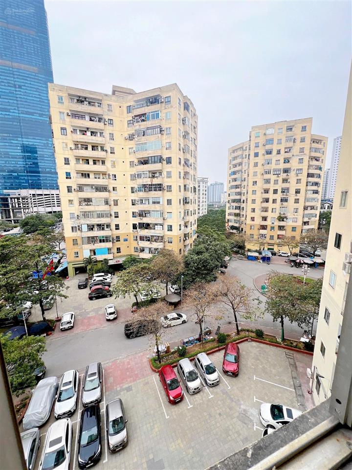 Bán gấp cc 2pn full nội thất tại b3 nam trung yên, 4,7 tỷ, 62m2
