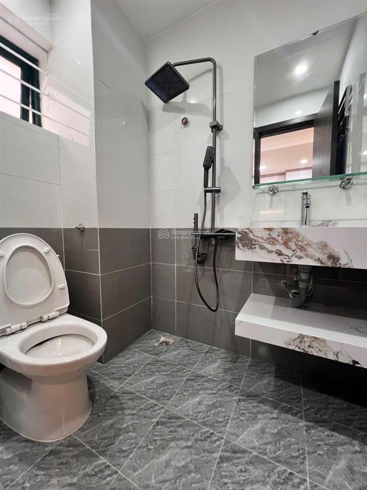 Bán cc 3pn 2wc tại khu đô thị mễ trì hạ, giá cực chất 6,2 tỷ, 80m2 hot!