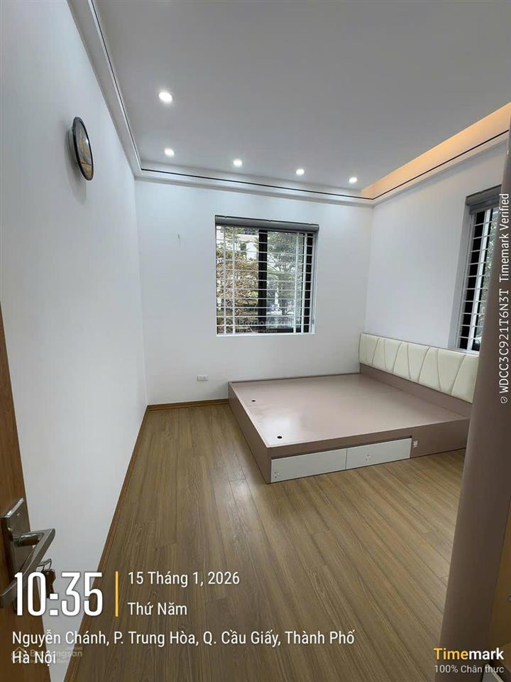 Bán căn hộ 3pn, 2wc, 75m2 tại b6 nam trung yên, cầu giấy, hà nội, giá 6 tỷ vnd