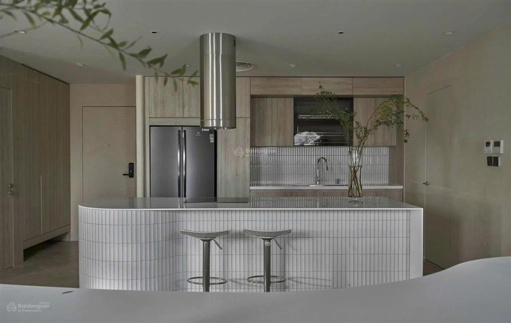 Căn hộ cc 3pn, 2wc ở mễ trì hạ, giá cực chất 5,9 tỷ, 84m2 siêu hot