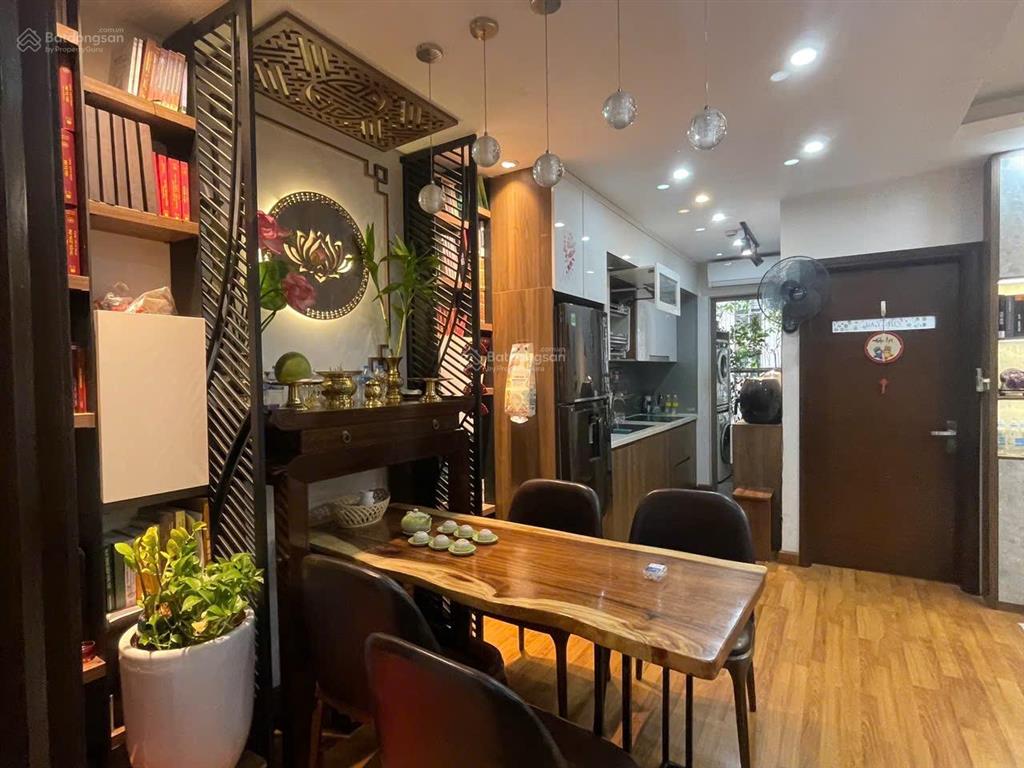 Bán cc 2pn 2wc tại home city trung kính, 6 tỷ, 60m2 siêu hot