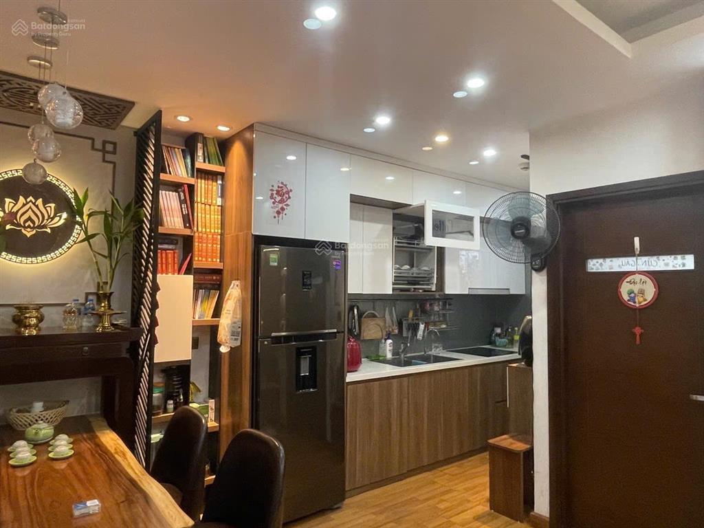Bán cc 2pn 2wc tại home city trung kính, 6 tỷ, 60m2 siêu hot